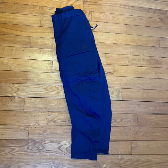 ❌❌❌SOLD❌❌❌ Nike tech pack cargo pants - Picture 6 of 8